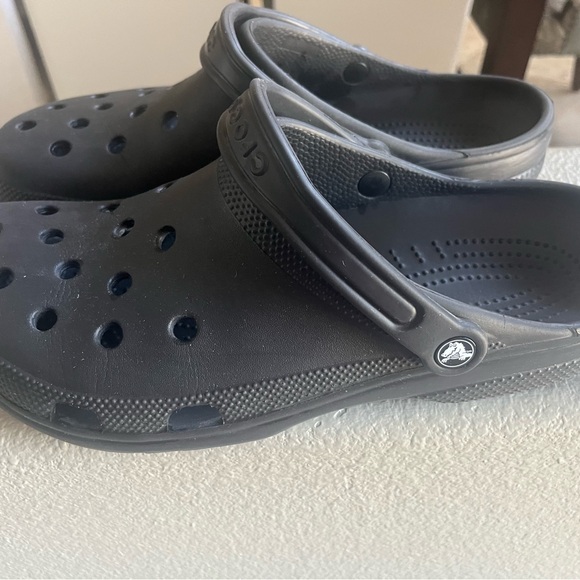 Crocs Black size 13 - Picture 2 of 5
